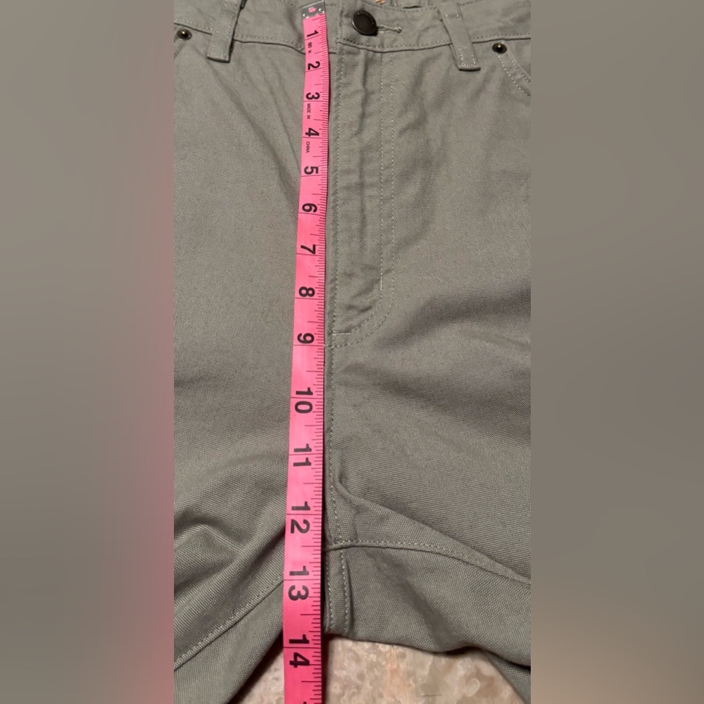 Patagonia Women’s Olive Green Pants, Size 14
97% Organic Cotton NWT - Picture 13 of 13